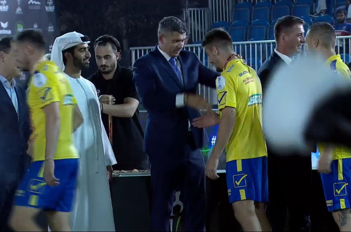 ROMÂNIA E CAMPIOANĂ MONDIALĂ LA MINIFOTBAL! Triumf istoric după o desfășurare IREALĂ » „Tricolorii” au revenit de la 0-2 și s-au impus după 30 de penalty-uri!