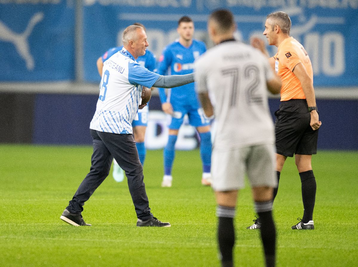 Ce a remarcat Mihai Stoica în Universitatea Craiova - FCU Craiova: „Nu vreau să se supere nimeni, dar trebuie să o spun”