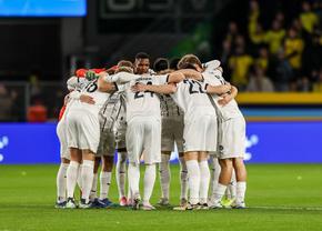 Cele 6 capitole la care titularii lui FCSB sunt net depășiți de primii 11 ai lui Midtjylland
