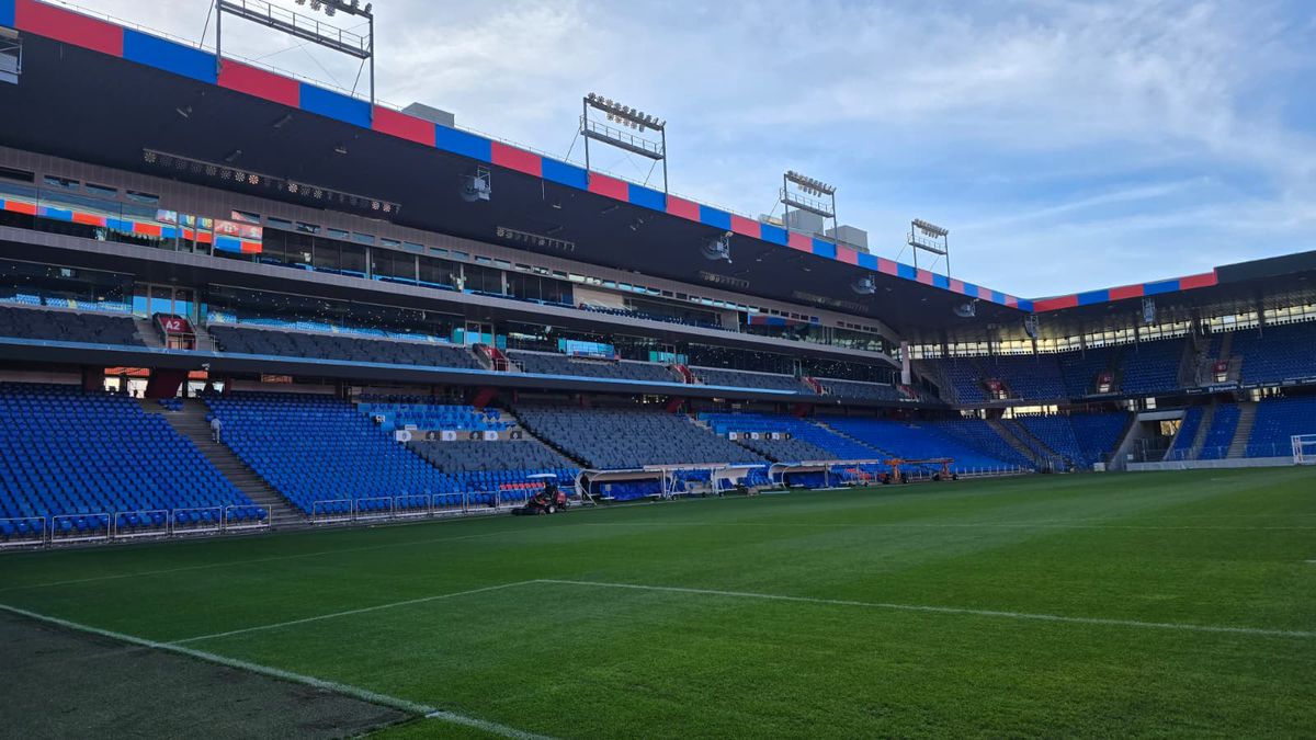 „St. Jakob-Park”, arena unde se va disputa Basel - FCSB