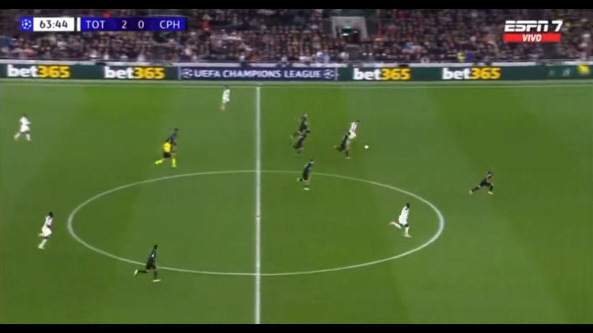 Rivalul lui Drăgușin și-a lăsat „mască” antrenorul: „Dacă mai face asta, să mă ignore cât vrea!”