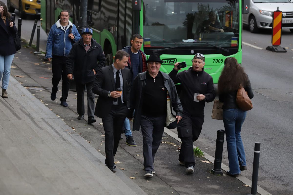 Marian „Ceaușescu”, o nouă „ciocnire” cu Dumitru Dragomir » Unde s-au întâlnit astăzi și ce „cadouri” a primit fostul șef al LPF: „Dă, bă, banii înapoi!”