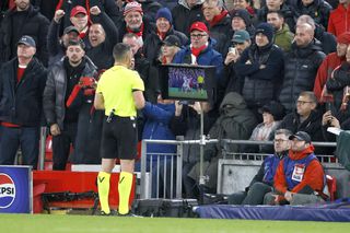 Decizia lui Istvan Kovacs din Liverpool - Real Madrid va face înconjurul lumii » Verdictul specialistului, pentru GSP + i-a ȘOCAT pe englezi