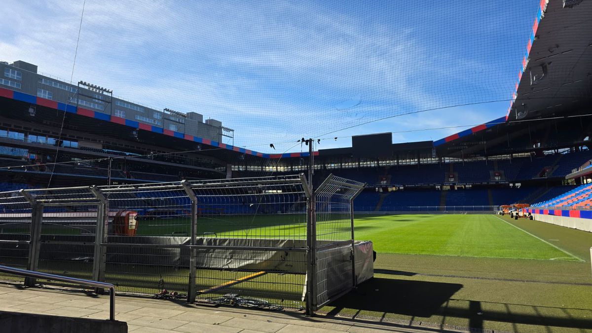„St. Jakob-Park”, arena unde se va disputa Basel - FCSB