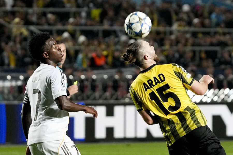 Ofri Arad, mijlocașul lui Kairat Almaty, în meciul pierdut acasă cu Real Madrid (0-5) / Foto: Imago Promisiune șocantă făcută după 10 ore de zbor până la Milano: „Mă gândesc la o nebunie dac-o batem pe Inter”
