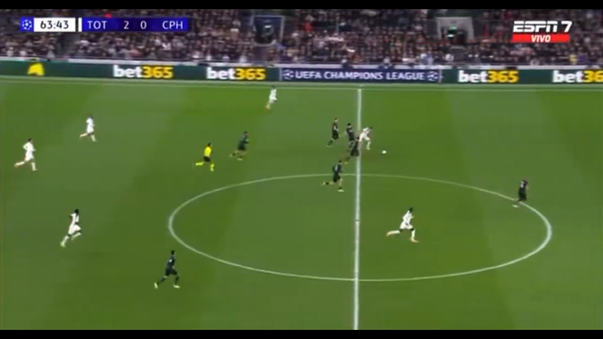 Rivalul lui Drăgușin și-a lăsat „mască” antrenorul: „Dacă mai face asta, să mă ignore cât vrea!”