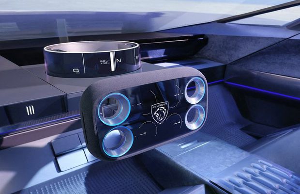 Francezii revoluționează piața auto din lume! A fost lansat cel mai nou concept: mașina cu volan pătrat