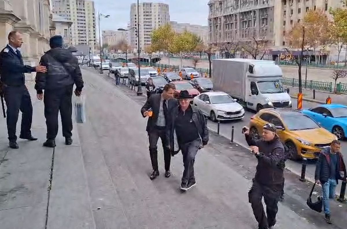 Marian „Ceaușescu”, o nouă „ciocnire” cu Dumitru Dragomir » Unde s-au întâlnit astăzi și ce „cadouri” a primit fostul șef al LPF: „Dă, bă, banii înapoi!”