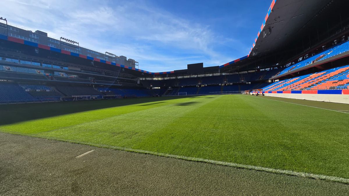 „St. Jakob-Park”, arena unde se va disputa Basel - FCSB