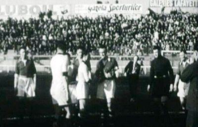 Arena uitată din inima Capitalei, construită de burghezi în perioada interbelică » Ce s-a ales de primul stadion cu gazon din România: aici s-a jucat primul meci oficial în nocturnă