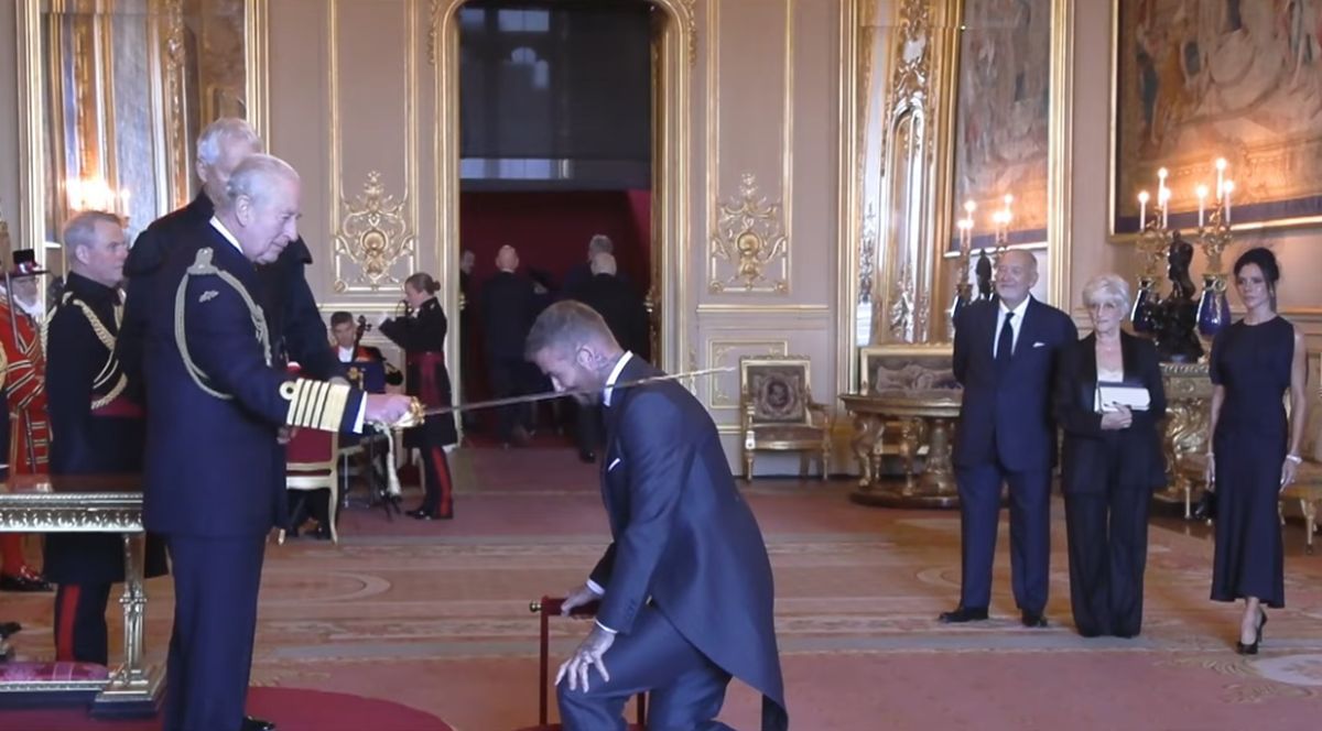 David Beckham, numit cavaler de Regele Charles