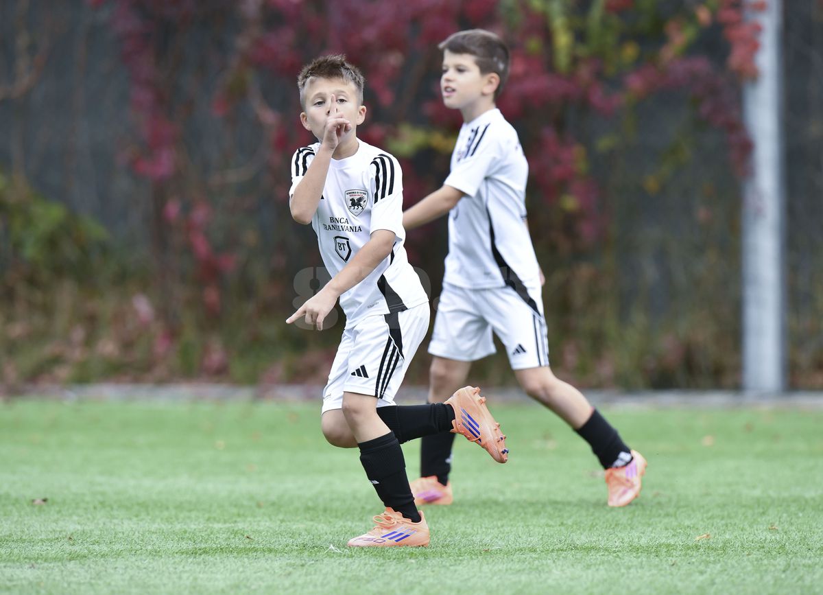 Tiago și Adrian Mutu, la meciul contra Rapidului