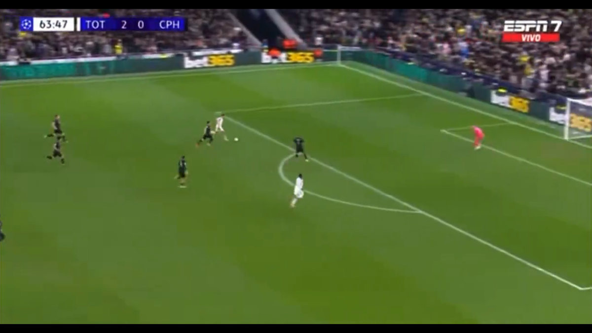 Golul sezonului în Liga Campionilor! Rivalul lui Drăgușin, cursă de 75 de metri, în care a driblat 5 adversari