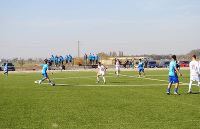 Alt scandal la juniori: părinții și copiii s-au luat la bătaie la Progresul Spartac - Hermannstadt U16 » Tatăl unui jucător sibian, acuzat de agresiune: „Mi-a băgat mâinile în gât. Suntem în junglă?”