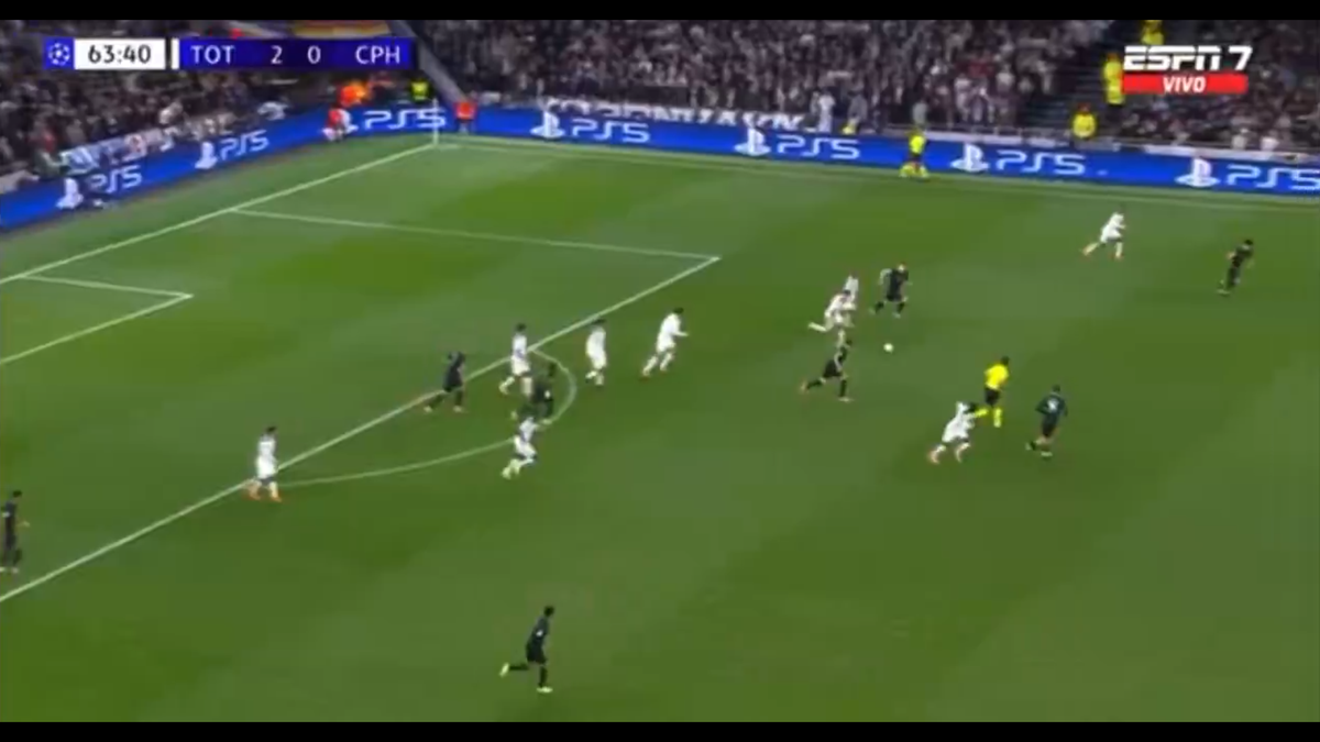 Golul sezonului în Liga Campionilor! Rivalul lui Drăgușin, cursă de 75 de metri, în care a driblat 5 adversari