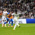 Vinicius ratează un penalty în Real Madrid - Valencia, la scorul de 2-0 / Foto: Imago