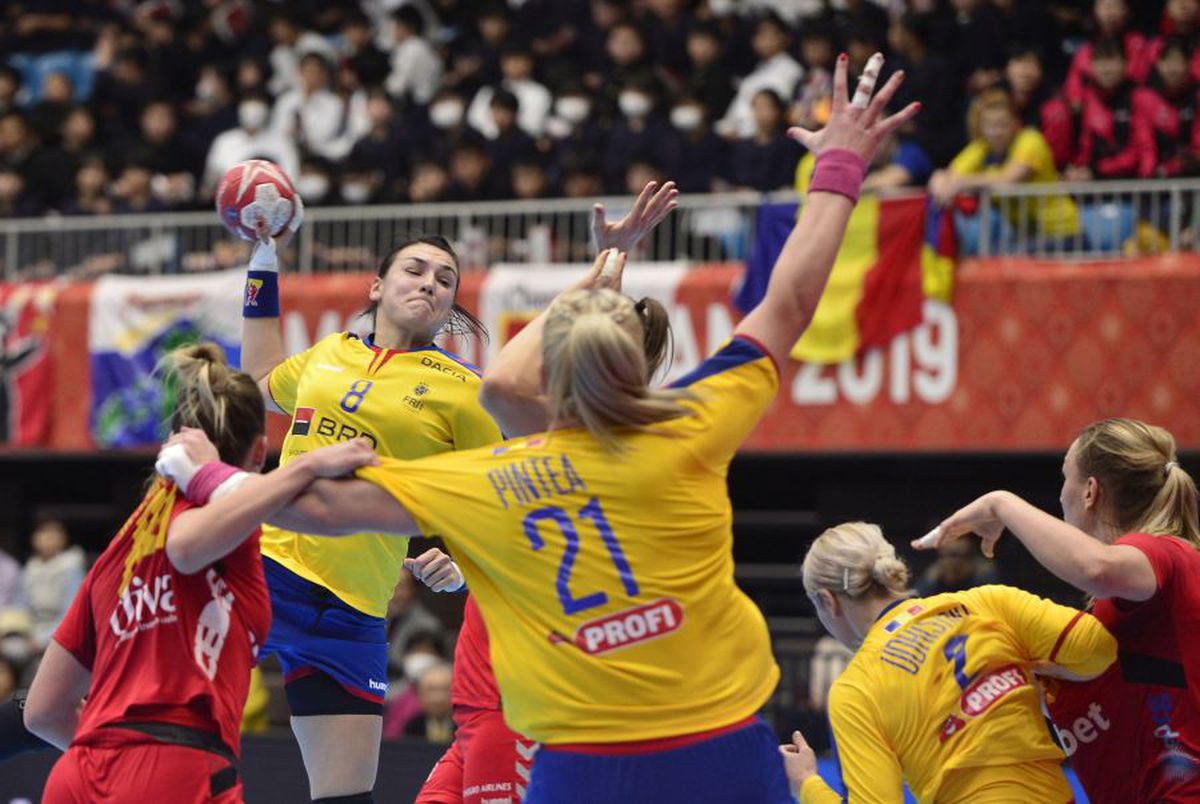 România - Muntenegru 26-27 // FOTO Cronică de Dan Udrea: „A fost război! Şi am sfârşit pe scut!”