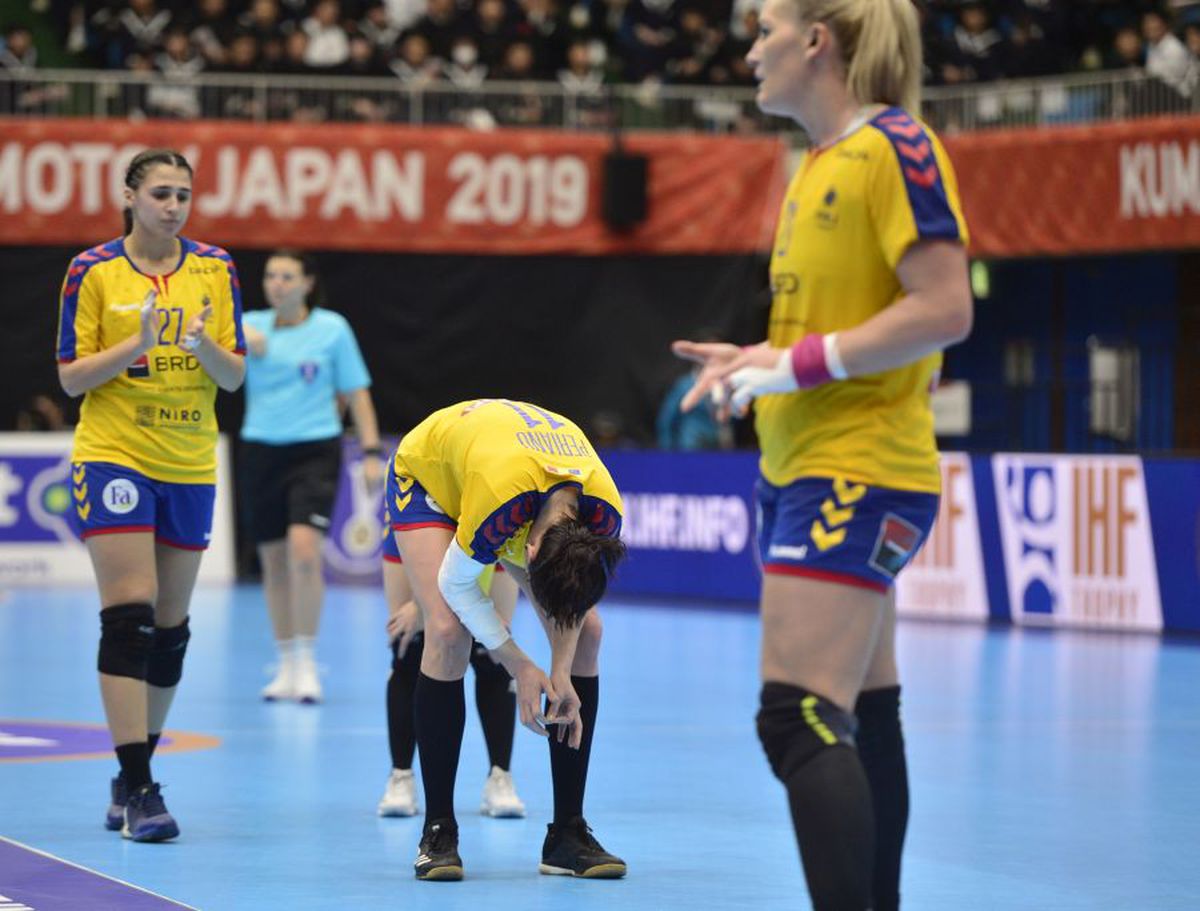 România - Muntenegru 26-27 // FOTO Cronică de Dan Udrea: „A fost război! Şi am sfârşit pe scut!”