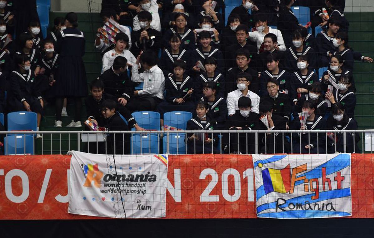 România - Muntenegru 26-27 // FOTO Cronică de Dan Udrea: „A fost război! Şi am sfârşit pe scut!”