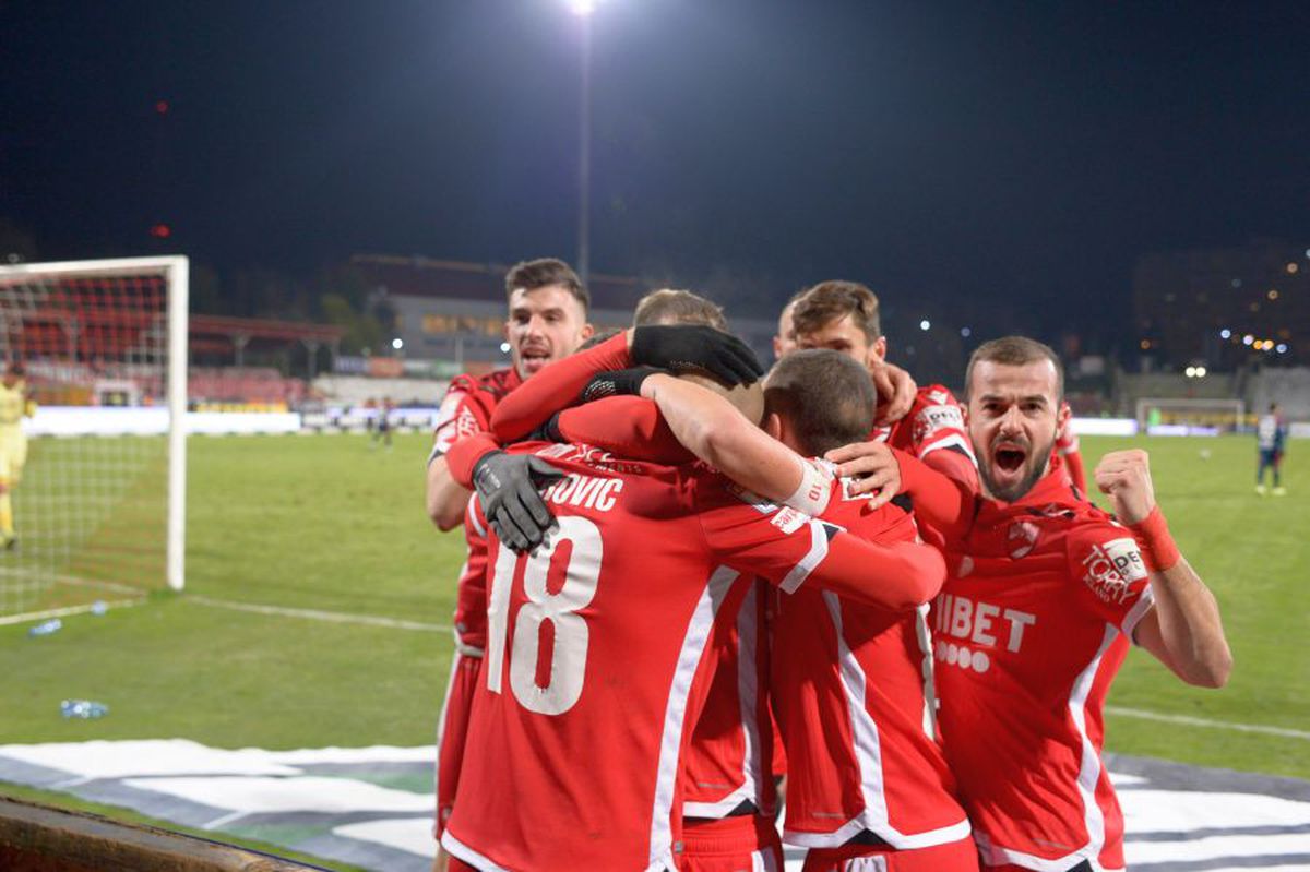 DINAMO - CHINDIA 4-1 // VIDEO + FOTO „Câinii” obțin victoria sezonului și se apropie la două puncte de play-off! Cum arată ACUM clasamentul în Liga 1
