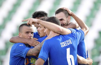 Jucătorii de la Craiova, atacați din interior: „Sunt ieșiți din formă, e automulțumire!”. Cifrele confirmă