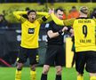Felix Zwayer, înconjurat de jucătorii Borussiei Dortmund