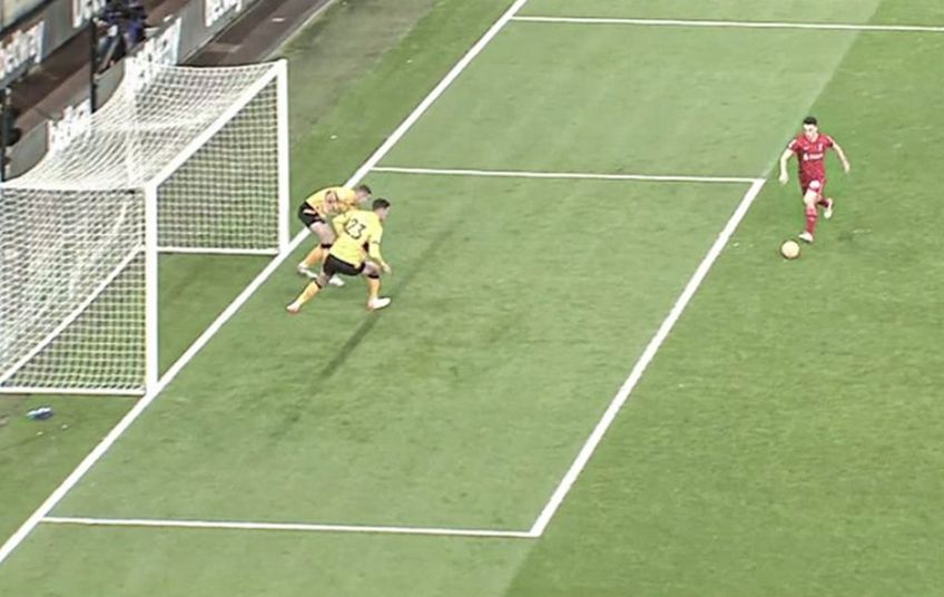 PREMIER LEAGUE. În minutul 60 al meciului Wolves - Liverpool, 0-1, Diogo Jota (25 de ani), atacantul „cormoranilor”, a ratat o ocazie imensă.