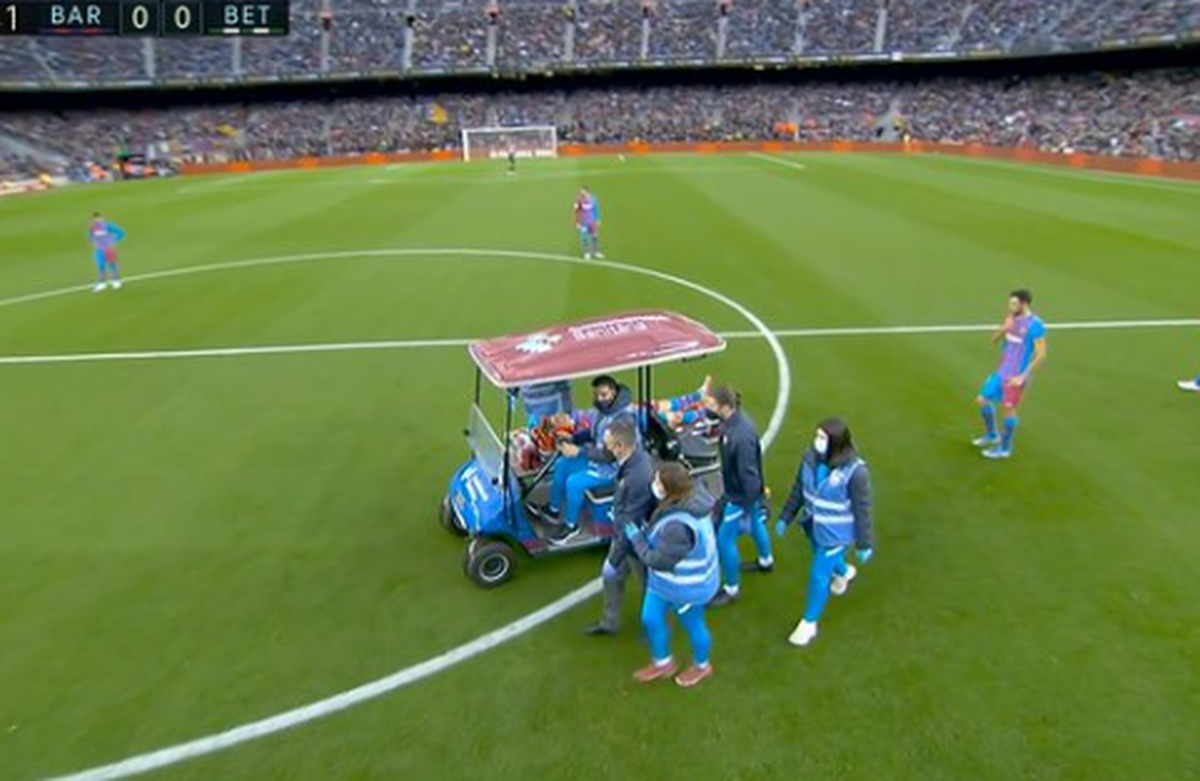 Gavi, accidentat în Barcelona - Betis