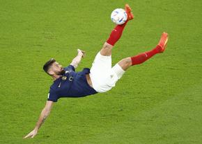 Cu România n-au fluierat nimic! Supergolul lui Giroud, anulat după o decizie controversată! Ce a văzut arbitrul?