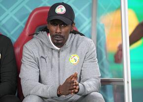 „Bob Marley”, tacticianul cu șuvițe! Performanţă incredibilă reuşită de selecționerului Senegalului