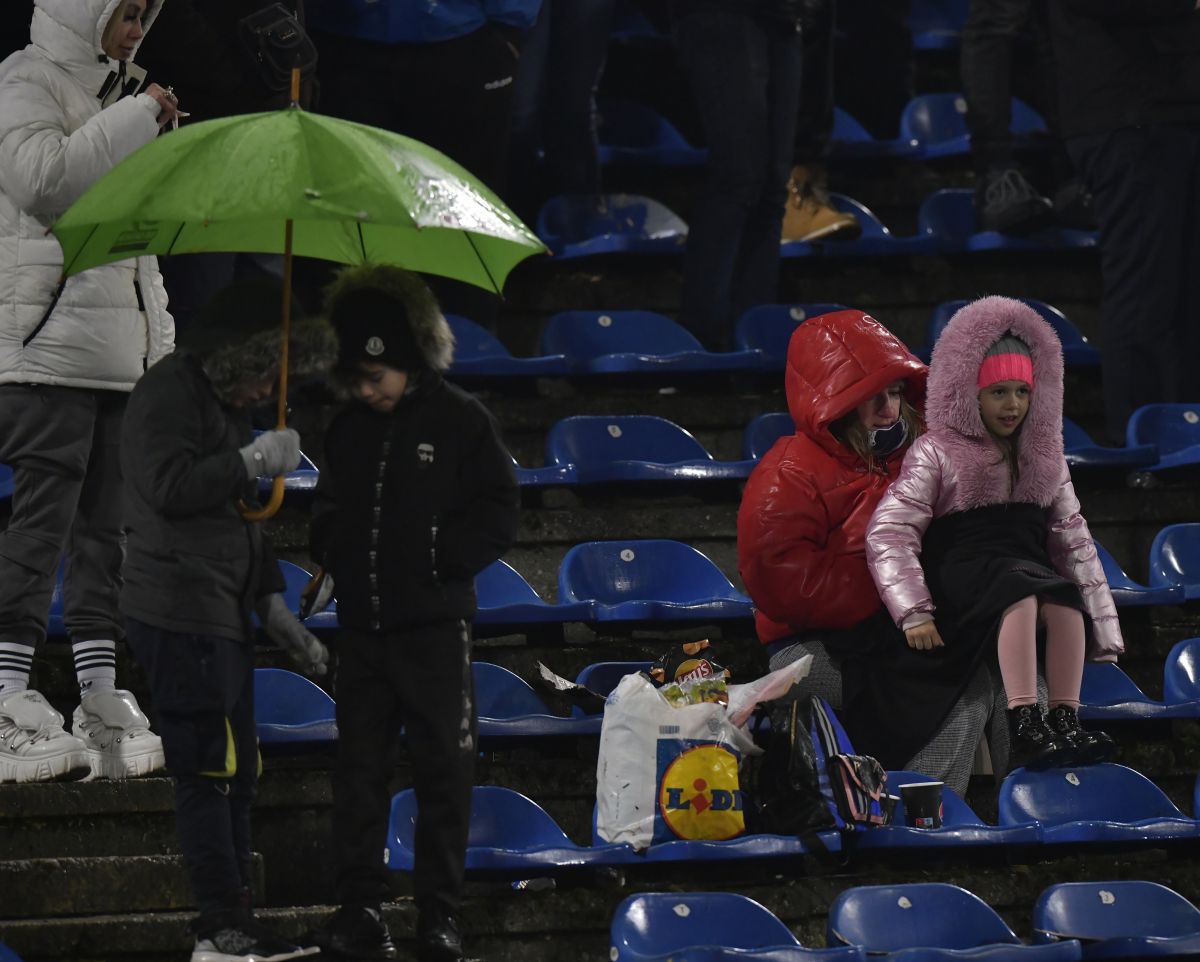 Rapid pierde teren în lupta cu Farul și CFR Cluj » Giuleștenii, salvați de Moldovan în prelungirile de la Pitești! Clasamentul ACUM