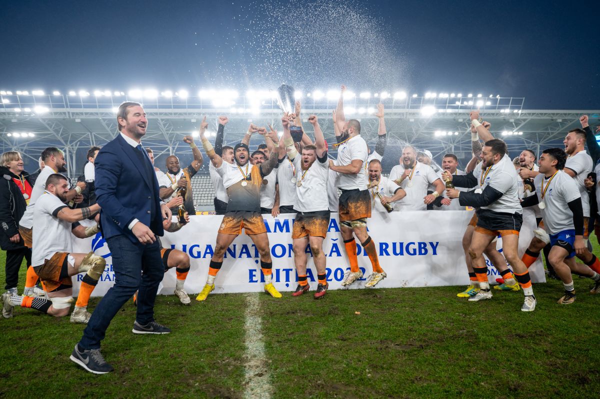 Știința Baia Mare a învins-o pe CSA Steaua în finala Ligii Naționale de rugby! Imagini spectaculoase de pe „Arcul de Triumf”