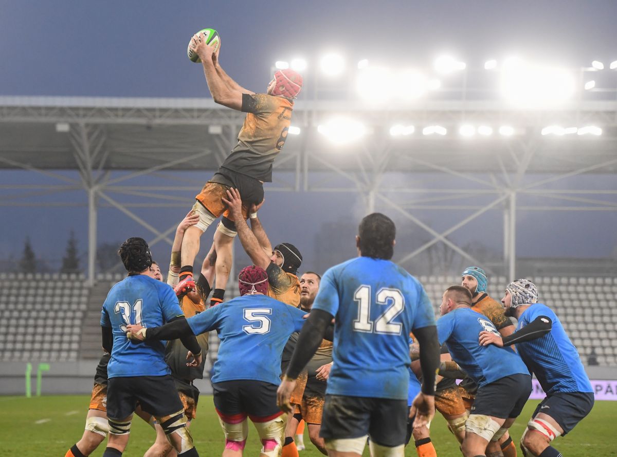 Știința Baia Mare a învins-o pe CSA Steaua în finala Ligii Naționale de rugby! Imagini spectaculoase de pe „Arcul de Triumf”