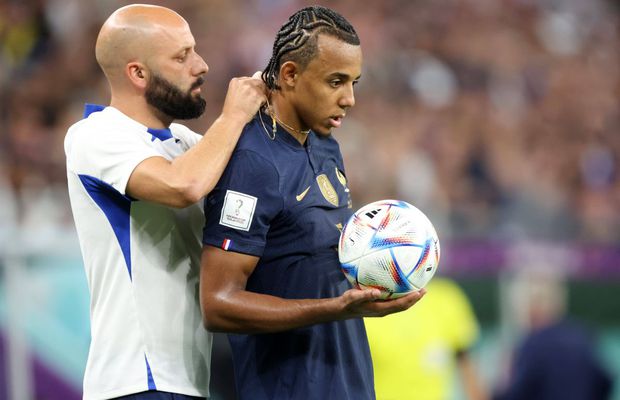 Amatorism incredibil în naționala Franței » Arbitrul a oprit meciul cu Polonia din cauza lui!