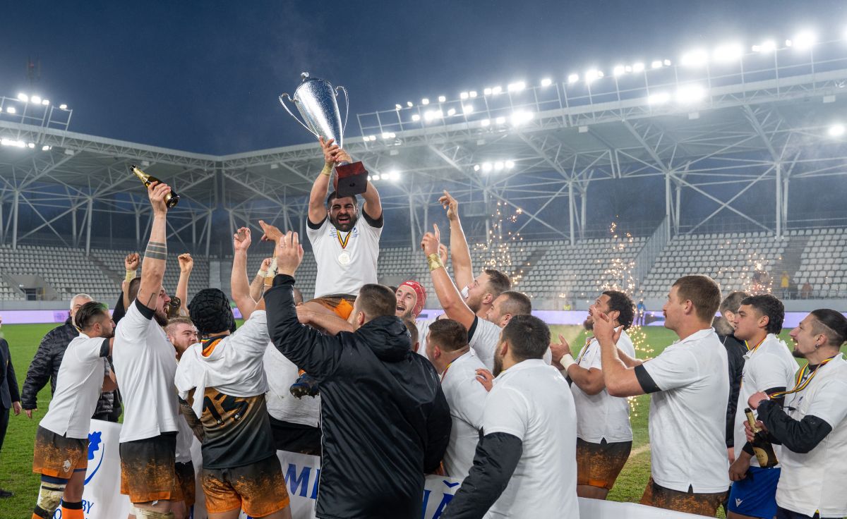 Știința Baia Mare a învins-o pe CSA Steaua în finala Ligii Naționale de rugby! Imagini spectaculoase de pe „Arcul de Triumf”