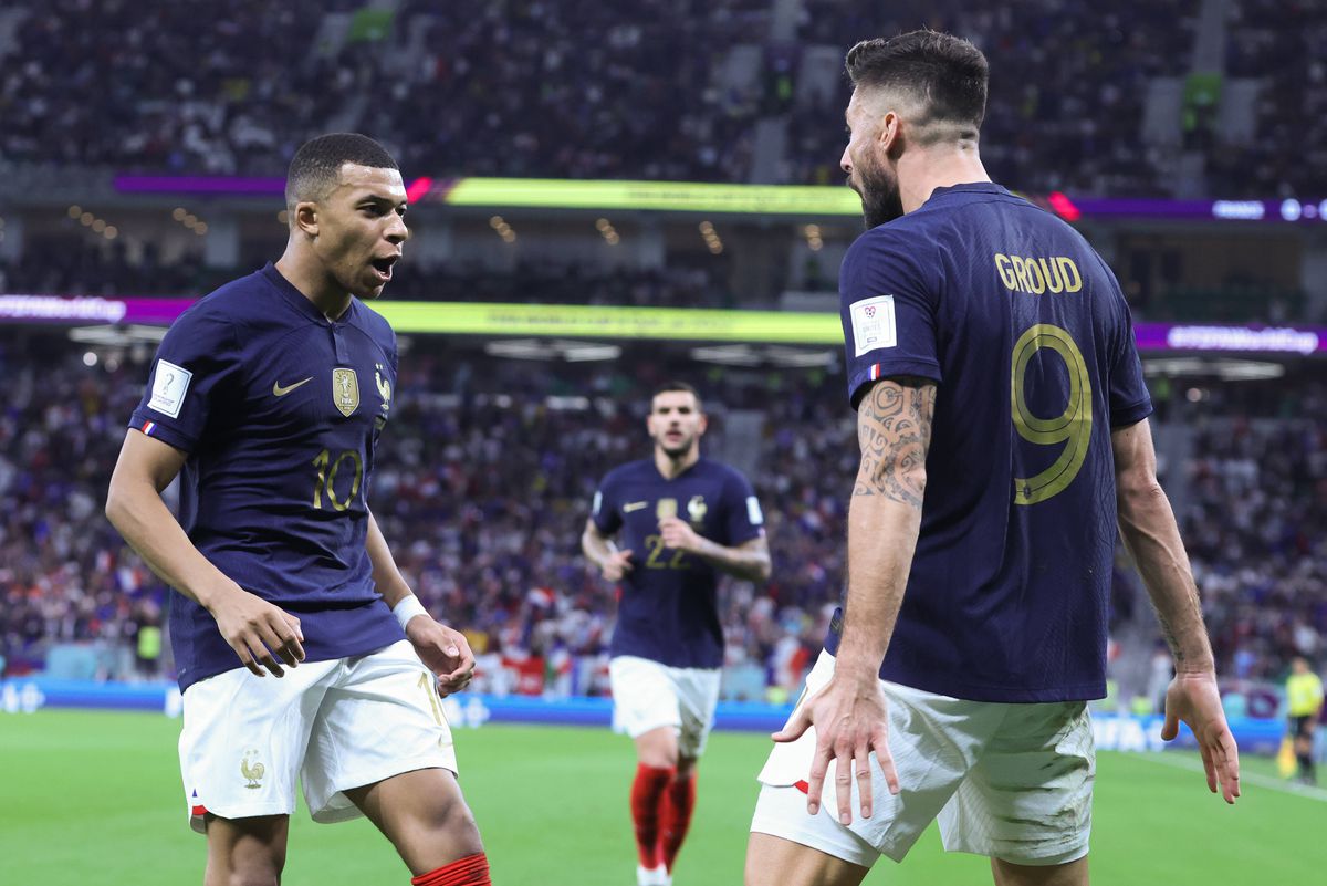 Mbappe și Giroud, imaginile serii la Mondial: „Luați-vă o iubită care să se uite așa la voi” 