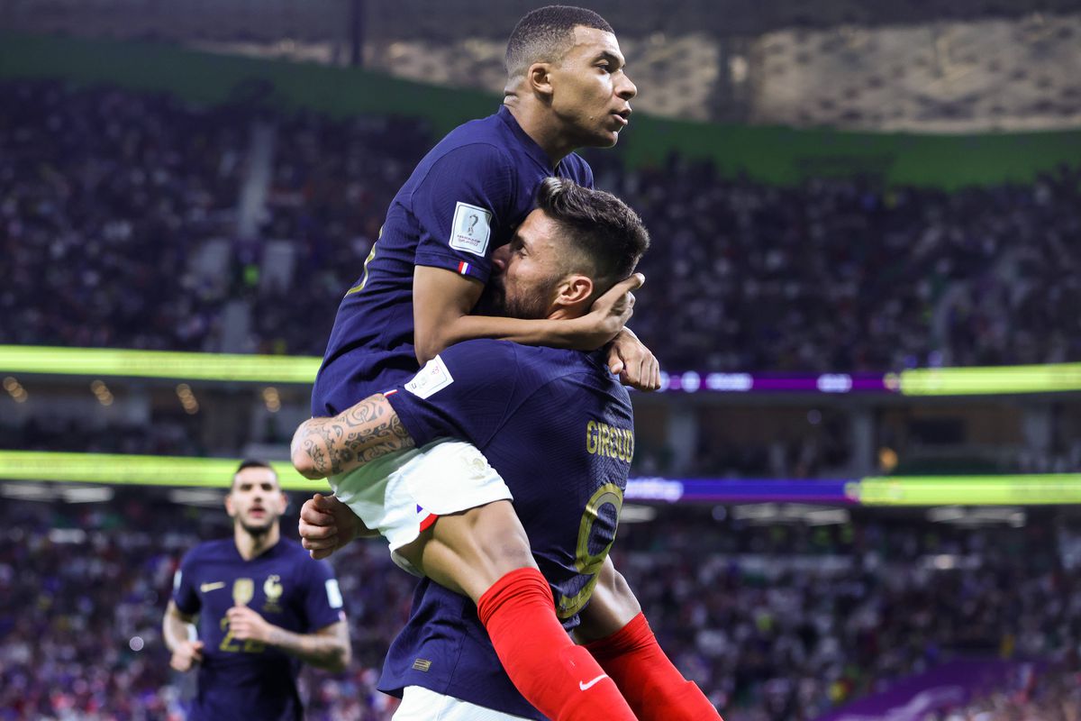 Mbappe și Giroud, imaginile serii la Mondial: „Luați-vă o iubită care să se uite așa la voi” 