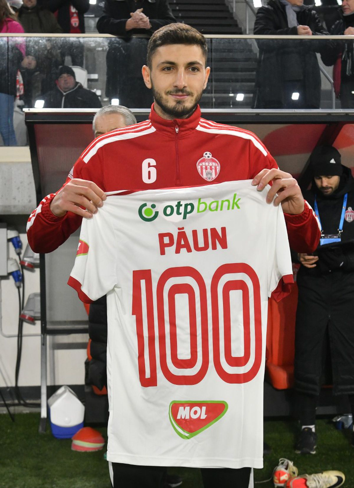 Marius Ștefănescu, analiză după ce a înscris de două ori în poarta lui Dinamo: „Am mai avut câteva ocazii și trebuia să închidem jocul”