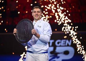 Hamad Medjedovic, campionul de la Next Gen Finals, e urmașul lui Novak Djokovic » Și-a întâlnit idolul la 10 ani, iar acesta i-a finanțat cariera