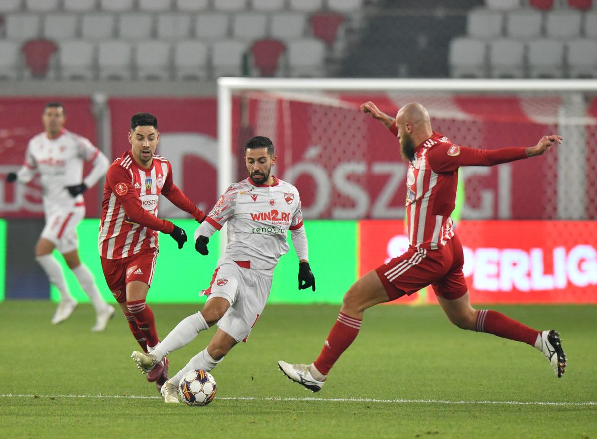 Marius Ștefănescu, analiză după ce a înscris de două ori în poarta lui Dinamo: „Am mai avut câteva ocazii și trebuia să închidem jocul”