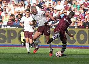 Starul din Premier League, prădat de hoți » Se afla în casă în timpul jafului!