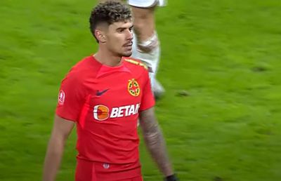 Dialog aprins în studio, după gestul lui Florinel Coman: „Și-a bătut joc de fotbal. E sub demnitatea unui fotbalist” vs. „Interesul poartă fesul”