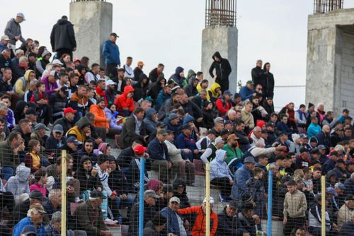 Așa arată tribunele „Comunalului” din Borcea / Sursă foto: Facebook@ Agricola