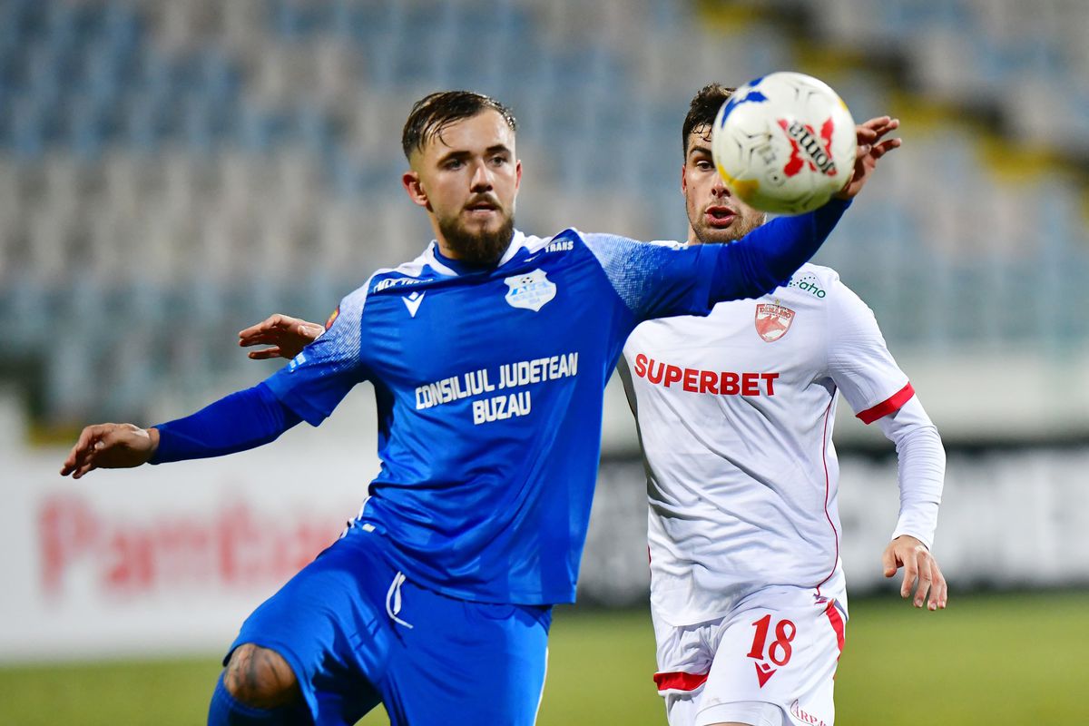 Metalul Buzău - Dinamo 0-0 » Rezervele lui Kopic au jucat lamentabil cu locul 9 în Liga 2. „Câinii”, ca și eliminați din Cupa României Betano?