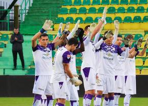 Imagini impresionante în Cupa României! Gest cum nu s-a mai văzut pe un teren de fotbal în memoria lui Duckadam