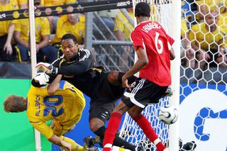 Fostul portar din Premier League a dezvăluit că se luptă cu o boală gravă: „Vă rog, mergeți la analize!”