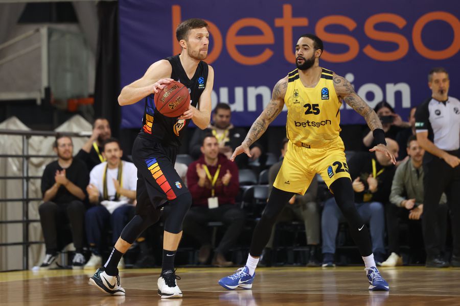 U-BT Cluj-Napoca, victorie mare în „infernul” din Salonic! Urmează meciul de gală cu Partizan Belgrad