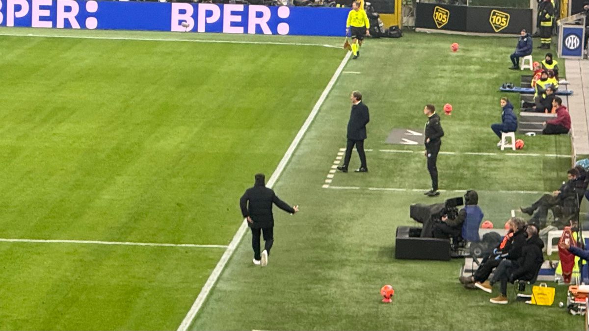 Chivu la Inter - Venezia, monitorizat 90 minute