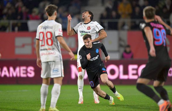 De ce nu a jucat Dennis Politic în UTA - FCSB, deși a făcut deplasarea la Arad