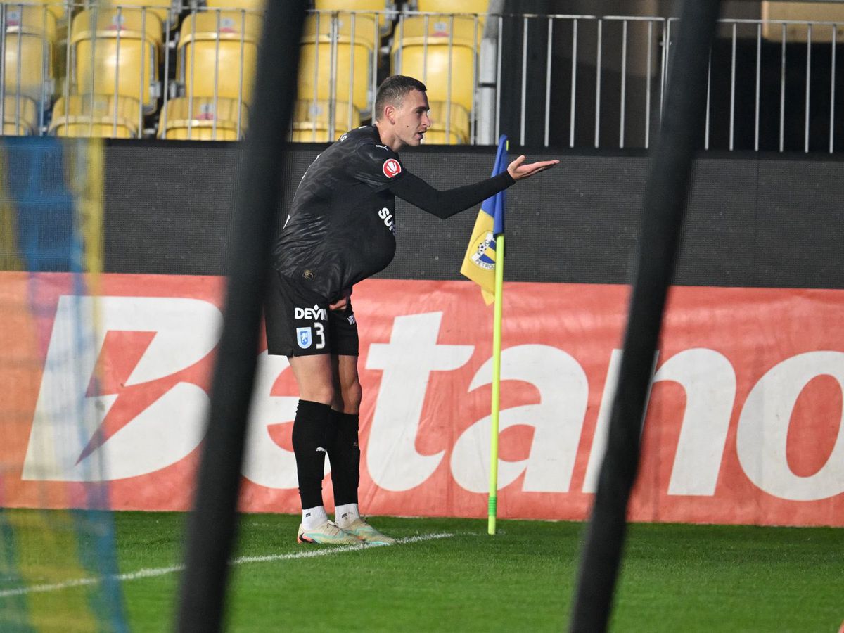 Petrolul - Universitatea Craiova, 4 decembrie 2025